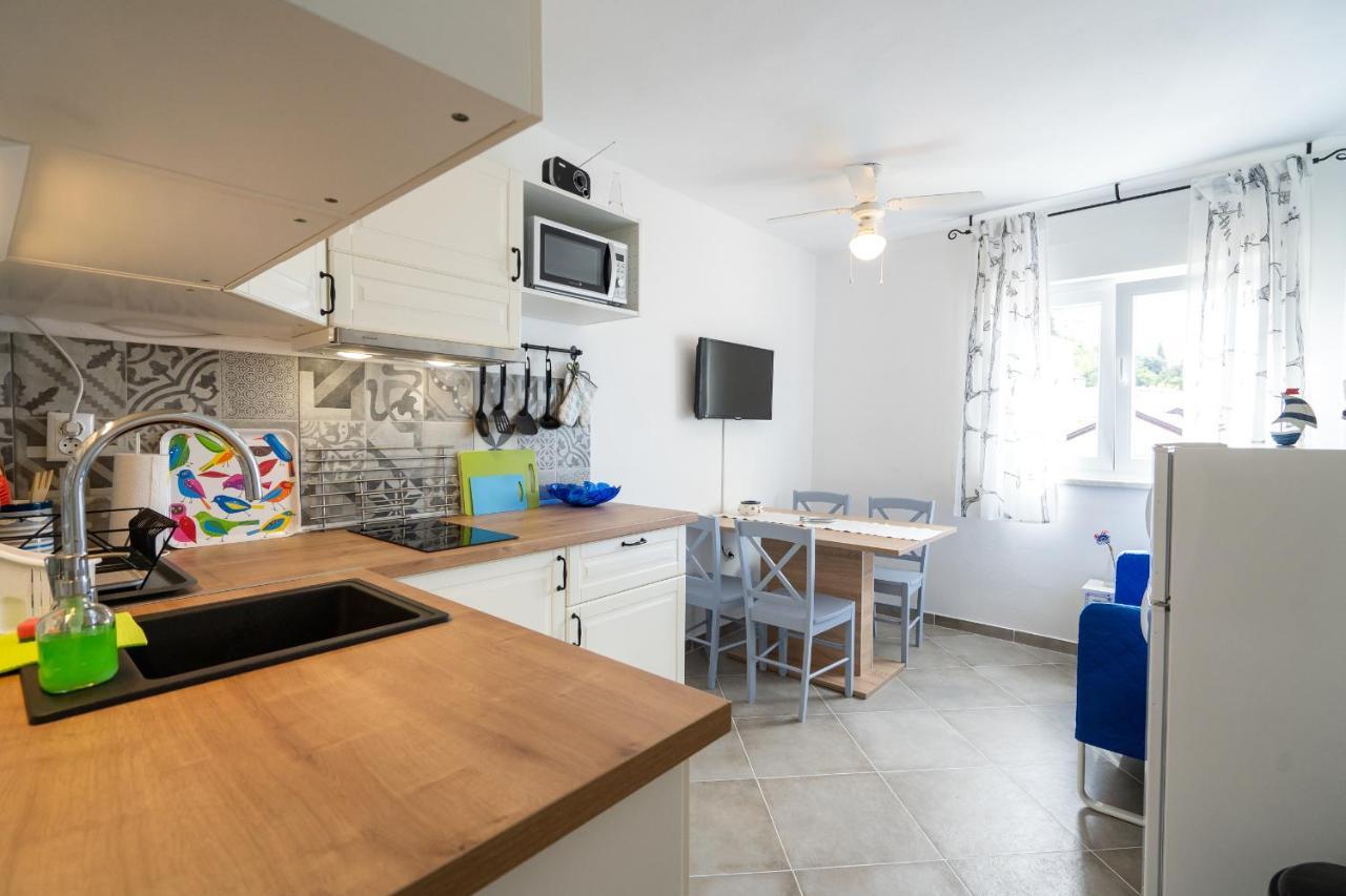 Apartment Stara Baska Apartments Stara Baska