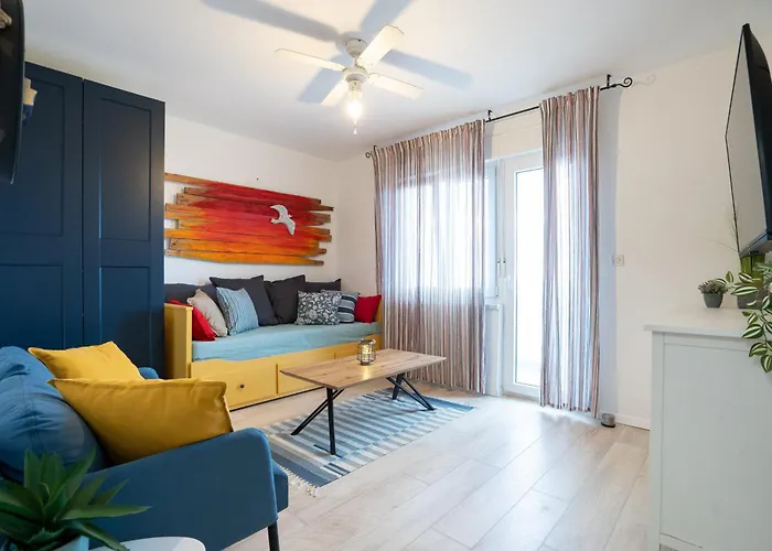 Stara Baska Apartments