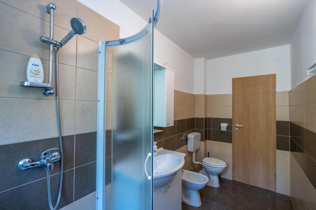 Apartment Stara Baska Apartments *