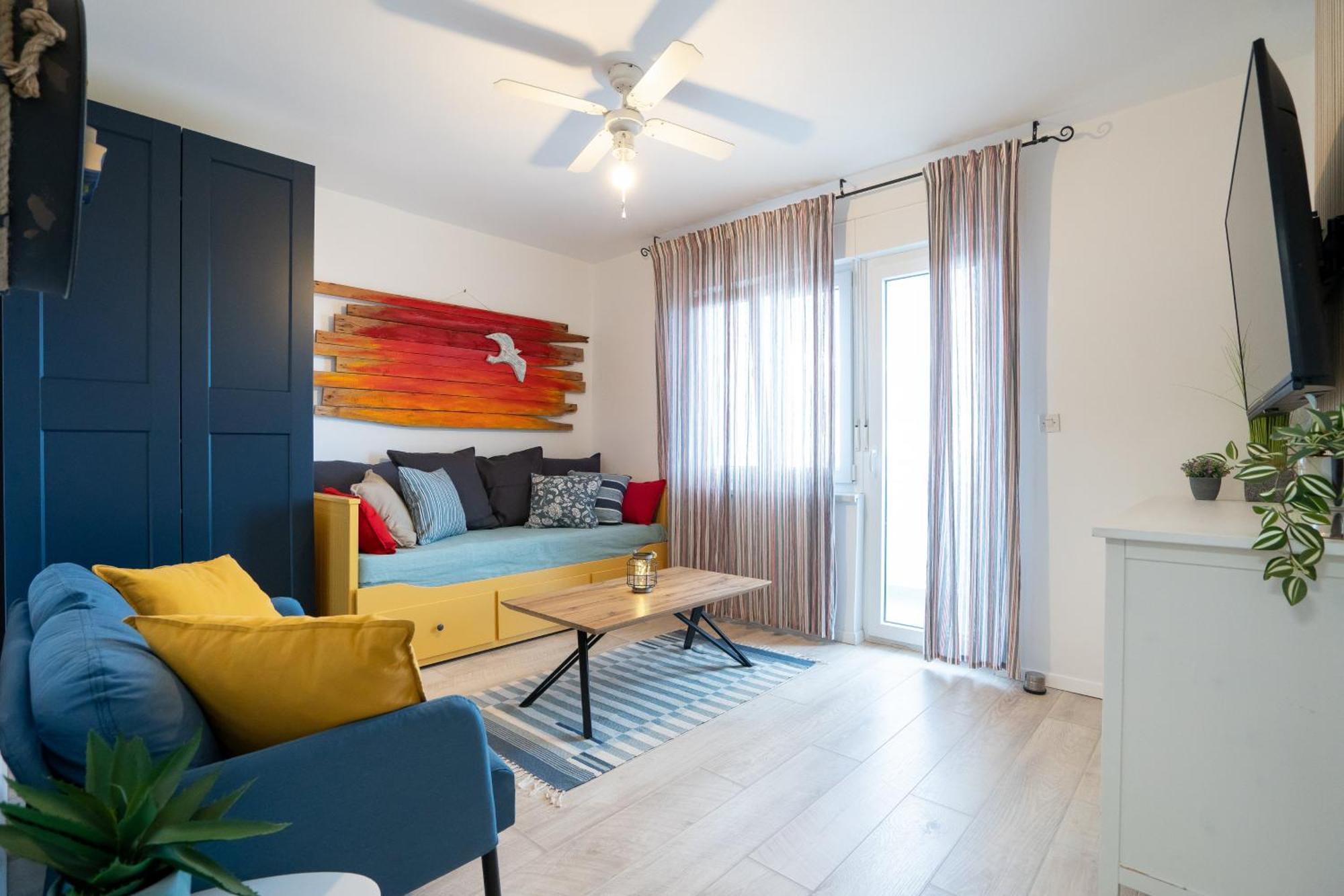 Stara Baska Apartments *